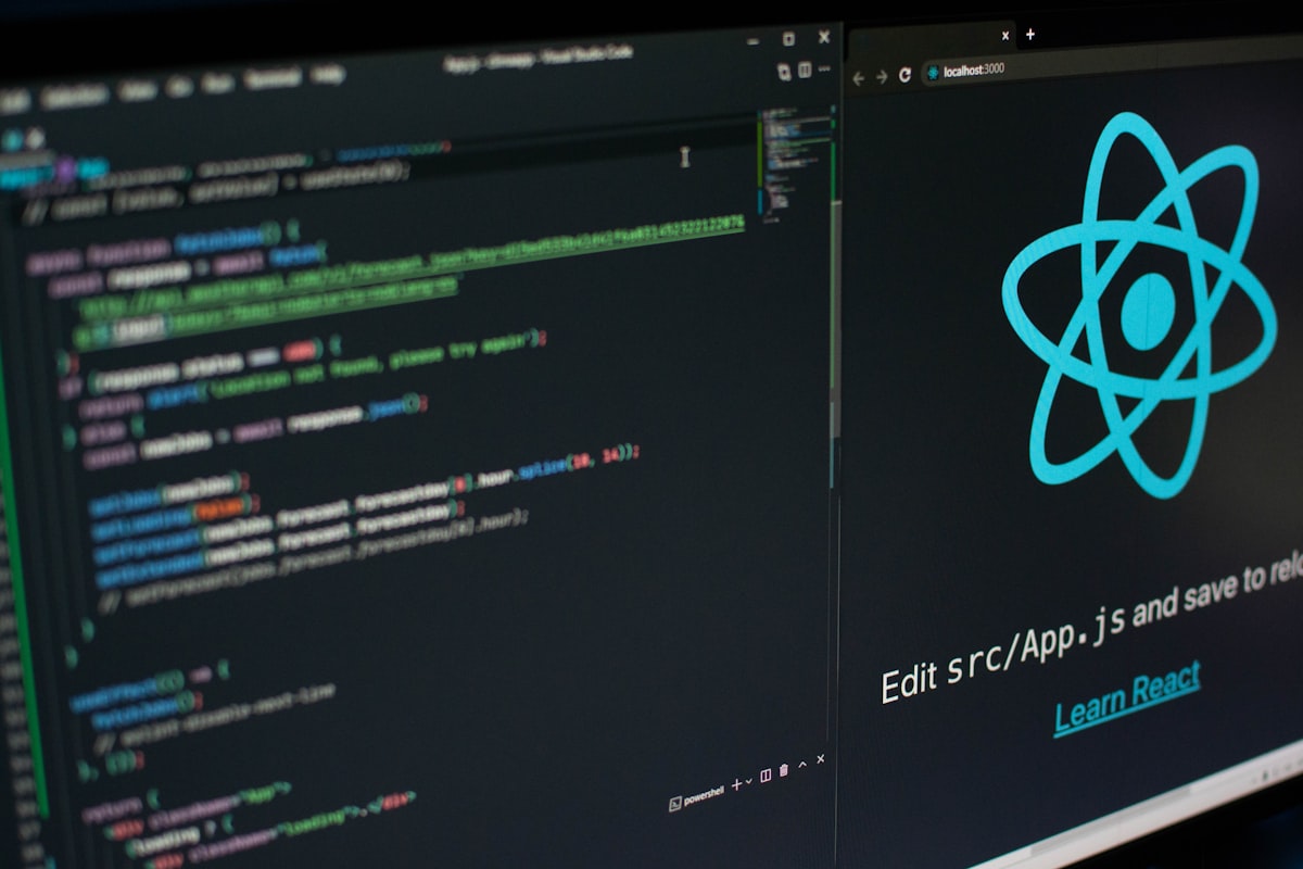 Building Apps with React course cover